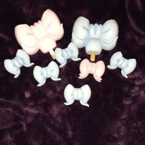 Drawer pulls for nursery, bows, and 2 finials